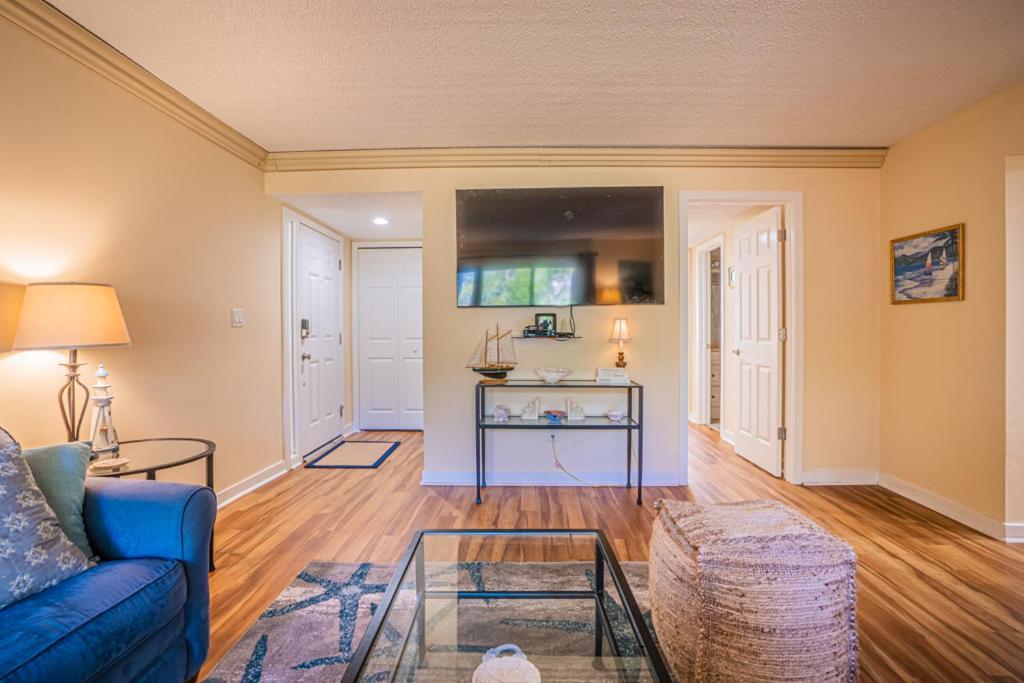 1686 Bluff Villas Renovated Sleeps 8 Walk To Salty Dog Sea Pines Hilton Head Island Bagian luar foto
