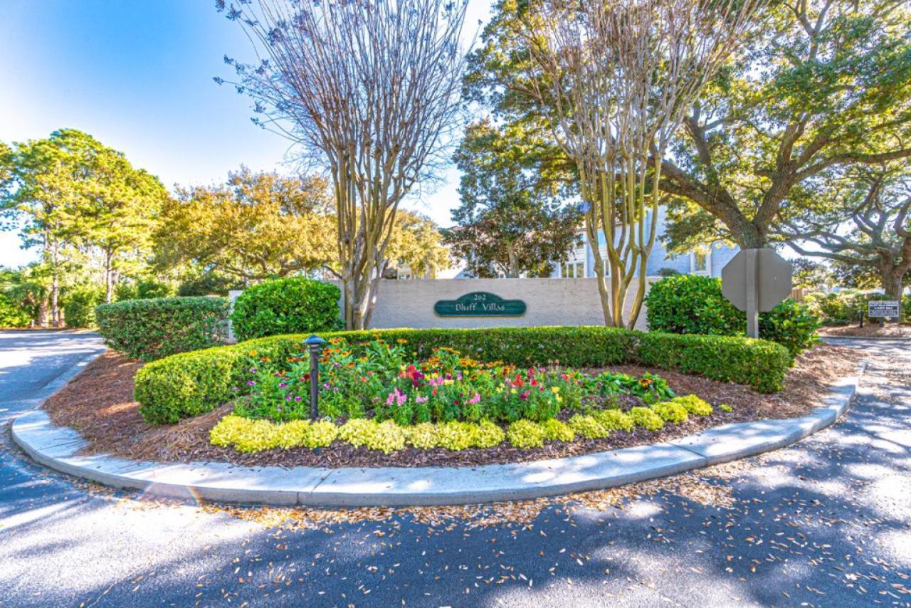 1686 Bluff Villas Renovated Sleeps 8 Walk To Salty Dog Sea Pines Hilton Head Island Bagian luar foto